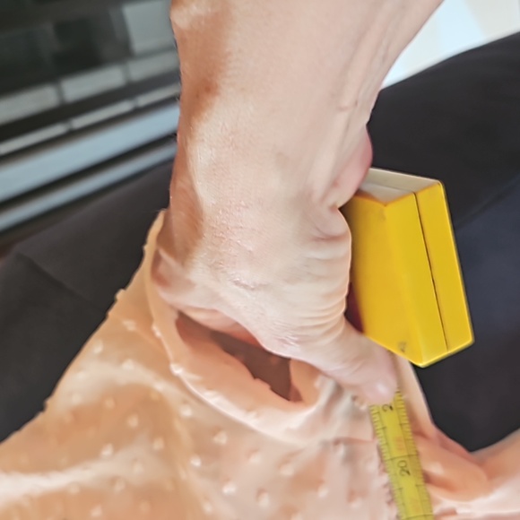 Blouse/dress size L.. I ❤️JOAN...PEACH WITH EMBROIDERED FLOWERS ON TOP - Picture 12 of 12